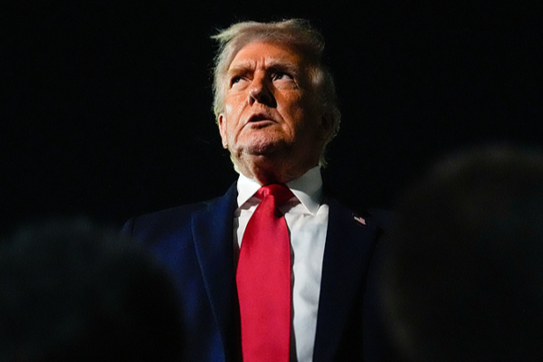 Sondage CGTN : 84% mécontents de la première année de Trump