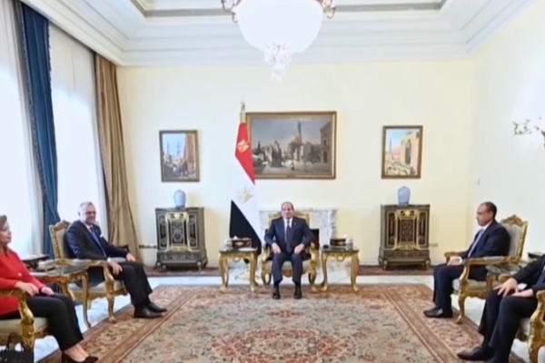 Le Caire Mène une Feuille de Route Mondiale pour Mettre Fin à la Crise au Soudan video poster