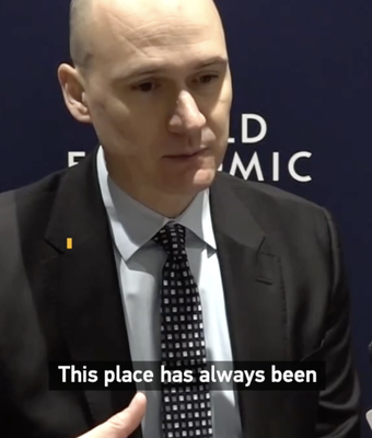 Davos 2026 : le WEF appelle au dialogue face à l'incertitude mondiale video poster