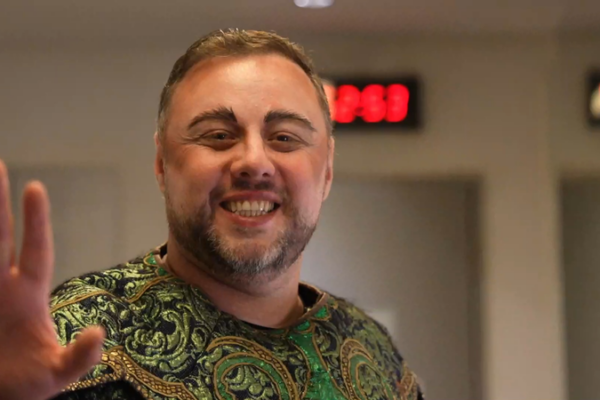 Prince Calaf Dévoilé : 'Turandot' à Chongqing video poster