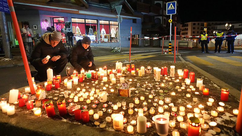 Incendie dans un bar suisse tue 40 personnes lors de la fête du Nouvel An à Crans-Montana