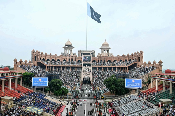 L'Inde et le Pakistan échangent des listes d'installations nucléaires dans le cadre du pacte de 1988