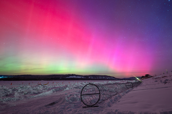 Tempête Solaire Déclenche des Aurores Vives au-dessus du Nord de la Chine