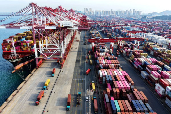 Sondage mondial : l'économie chinoise, un phare en des temps incertains