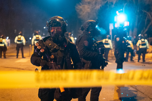 Un Vénézuélien abattu lors d'une inspection routière de l'ICE à Minneapolis