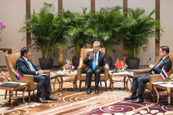 La_formule_de_Fuxian___le_plan_directeur_de_la_Chine_pour_une_paix_durable