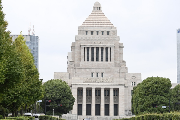 Le_CDPJ_et_Komeito__partis_d_opposition_japonais__en_pourparlers_pour_un_nouveau_parti