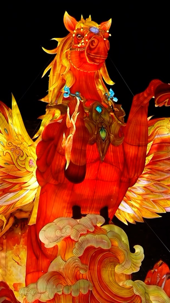 Le_festival_des_lanternes_de_Qinhuai_illumine_les_berges_de_Nankin video poster