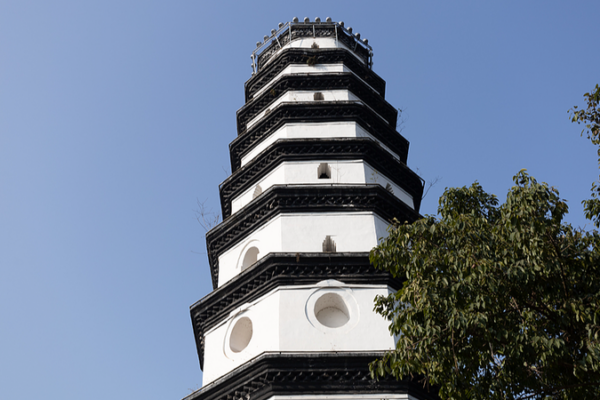 Montagne_de_la_Tour_Blanche___le_joyau_naturel_historique_de_Yibin video poster