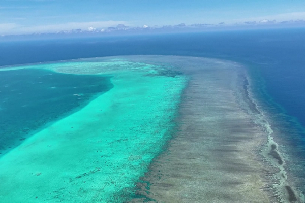 La Chine force un avion philippin à quitter l'espace aérien au-dessus de Huangyan Dao