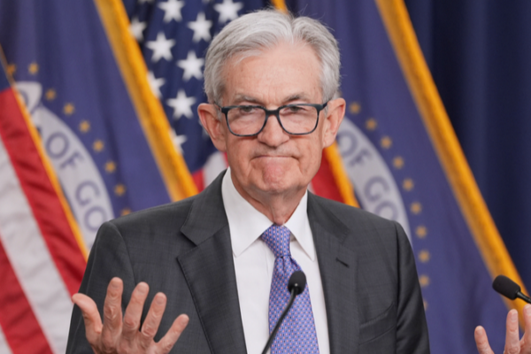 Enquête criminelle sur le président de la Fed Powell secoue les marchés américains