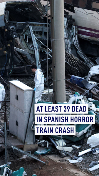 Au moins 39 morts dans une collision de train à grande vitesse en Espagne video poster