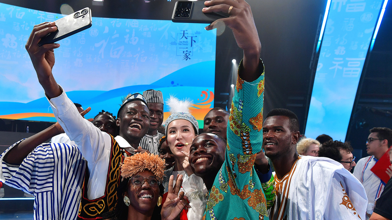 Les écoles du Ghana adoptent le chinois en classe