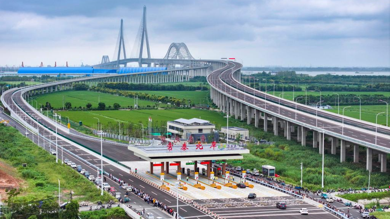 Ceinture du Yangtze à 10 ans : Alimenter la révolution verte et technologique de la Chine