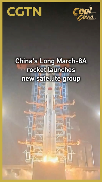 Les fusées Long March-8A lancent 18 nouveaux satellites Internet en orbite video poster